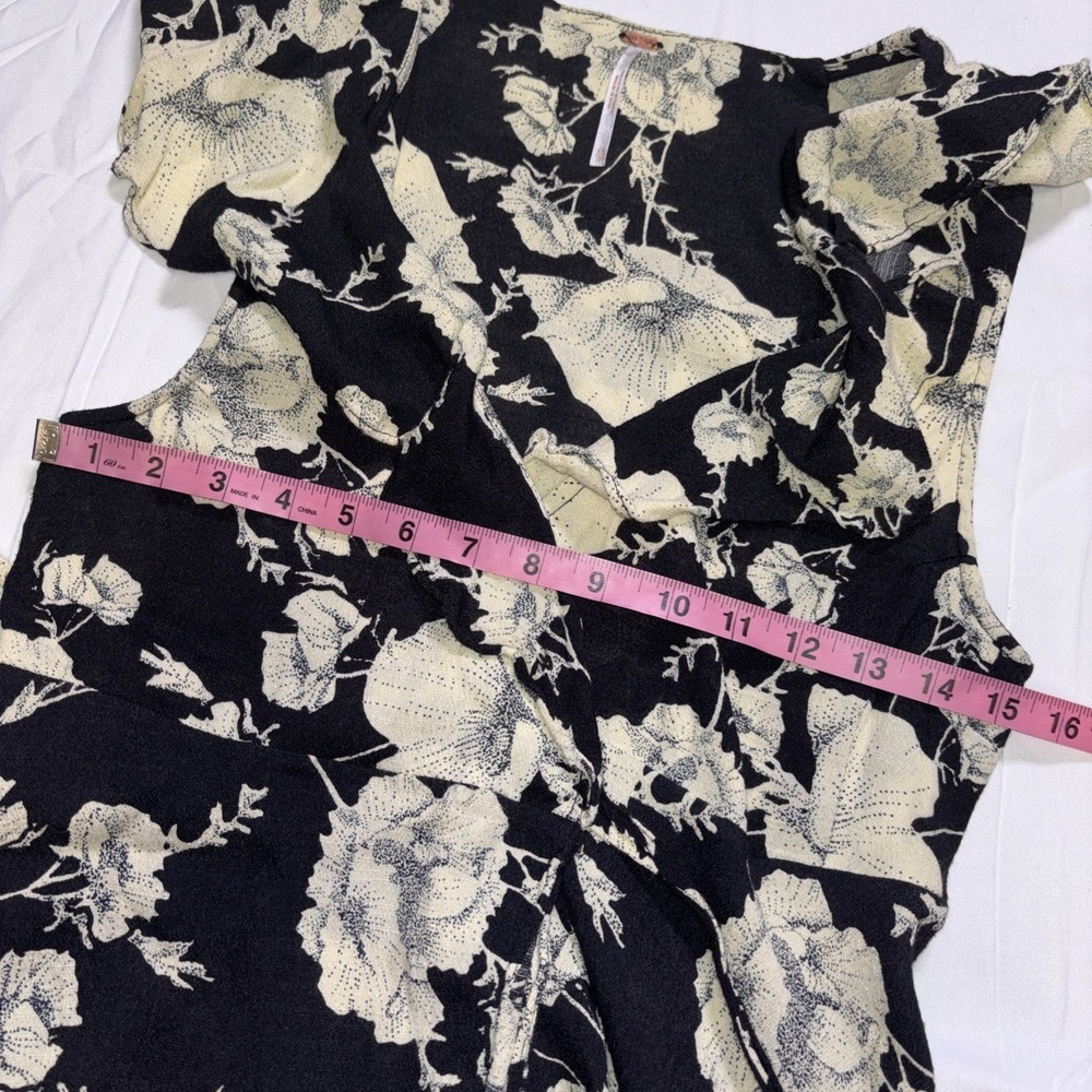 Free People Black Ruffle Floral Wrap French Quarter Mini Dress Womens XS BOHO - Picture 6 of 9